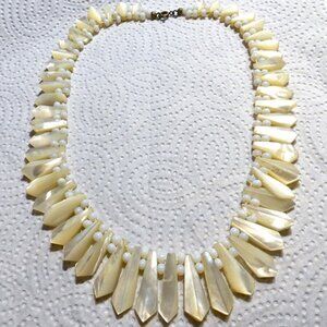 17" Vintage Balamuti Mother of Pearl Graduated Pickets Berries Collar Necklace